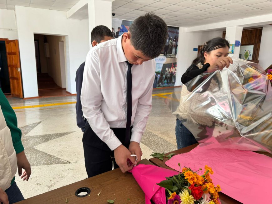 Ұстазға құрмет – мәңгілік тағзым!