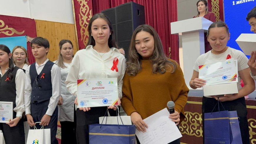 Жамбыл ауданында 1 желтоқсан – Дүниежүзілік ЖИТС-пен күрес күніне орай “Біз ЖИТС-ке қарсымыз” атты ақпараттық-танымдық іс-шара өтті