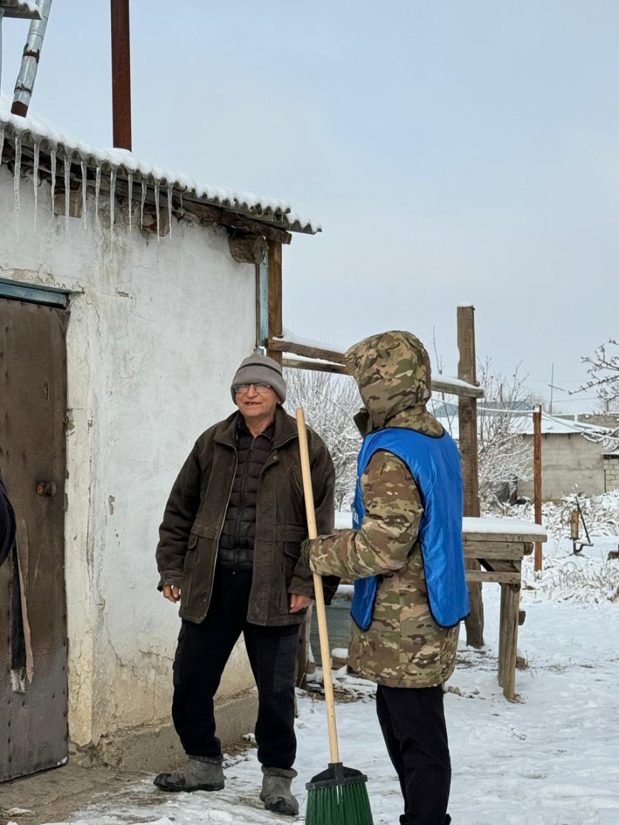 «Таза Бейсенбі» акциясы: қарттар үйлері мен жалғызілікті қарттардың аулалары тазаланды