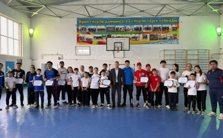 “Мерейлі жас отбасылар арасында” “Әкем,анам және мен”эстафеталық жарысы өткізілді